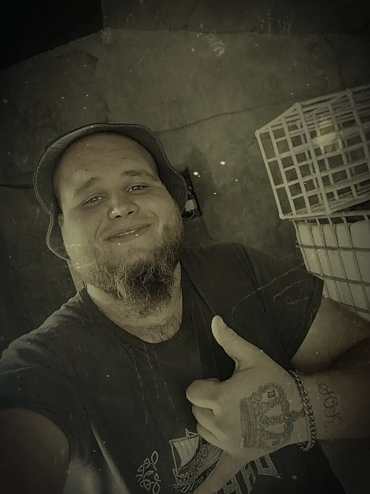  31211560  , 23 ,    