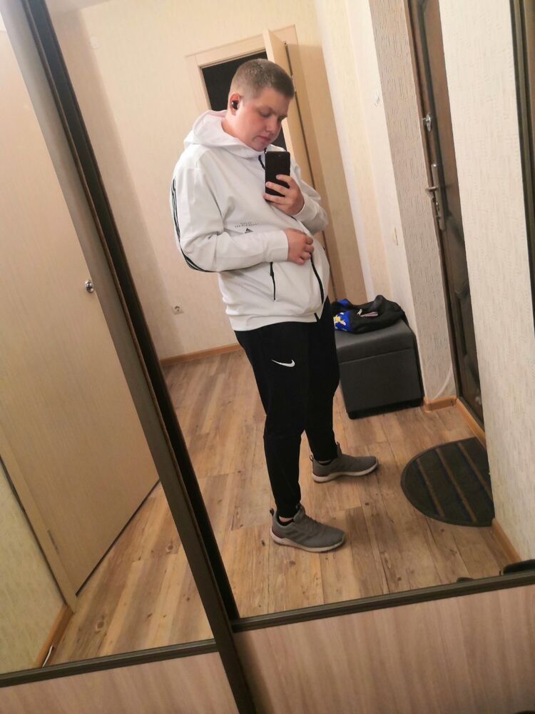  ,   Slava, 25 ,   ,   