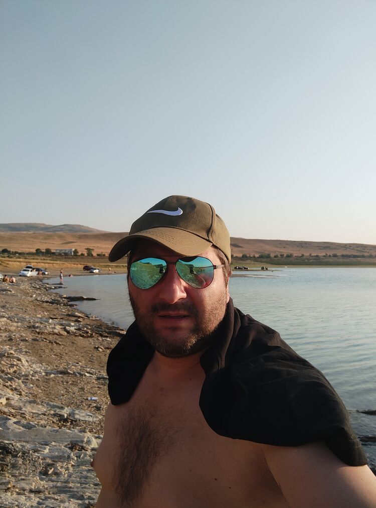  ,   Rezi, 42 ,   ,   , 