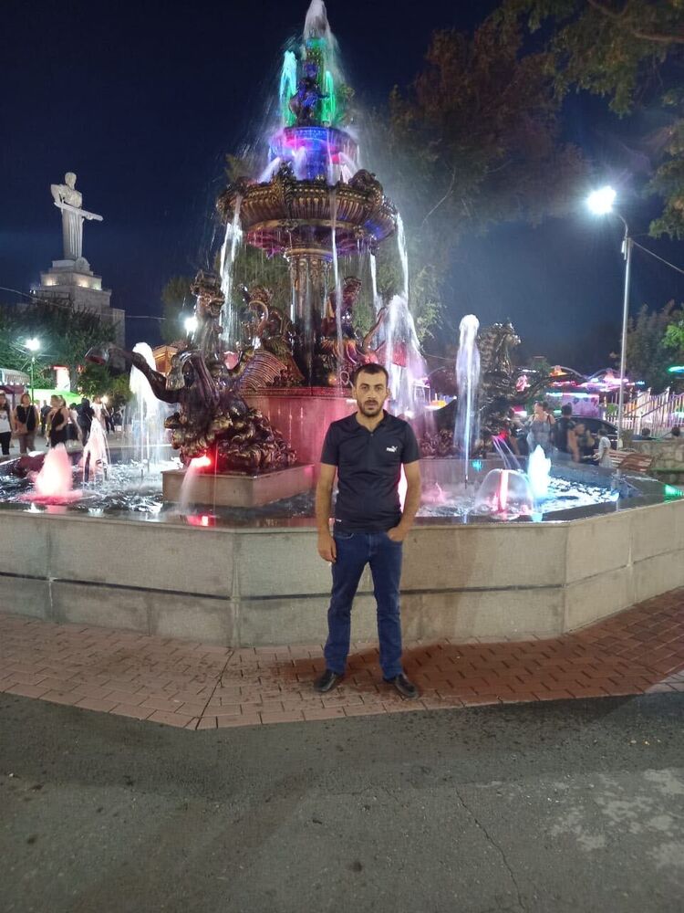  ,   Vaspur, 37 ,   ,   