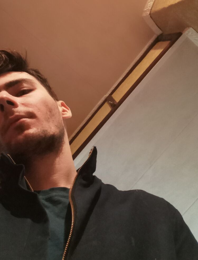  43939420  , 25 ,    
