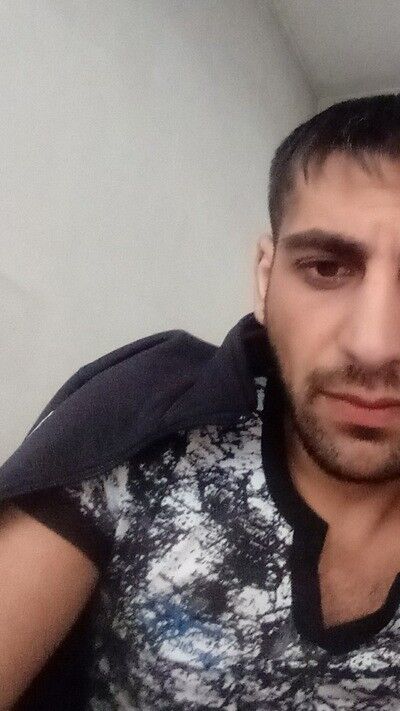  17471770  Mher, 31 ,    
