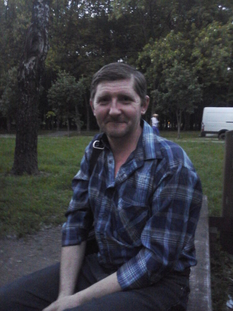  ,   Leonid, 57 ,  