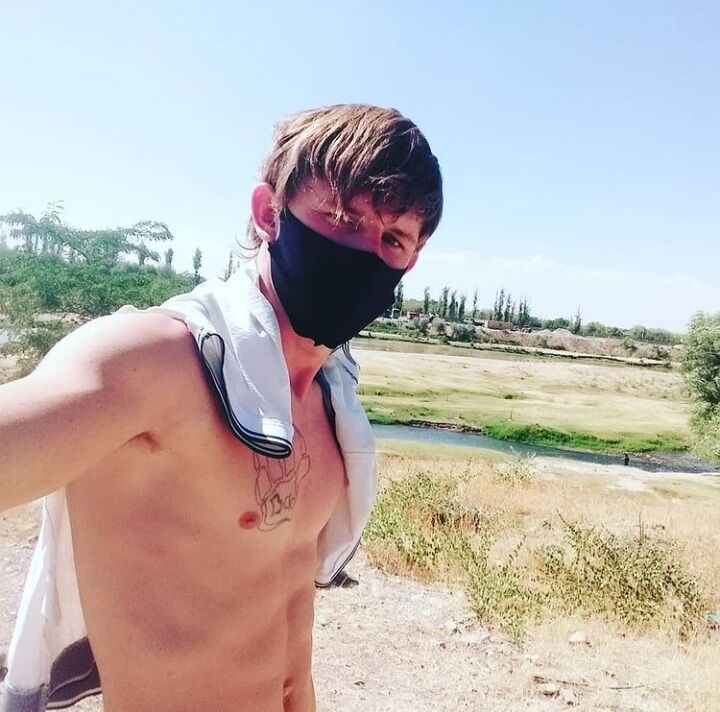  ,   Vladimir, 23 ,   ,   , c , 