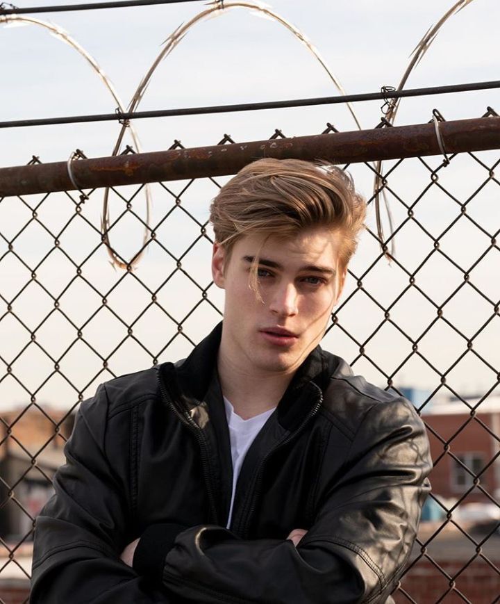  ,   Kirill, 24 ,   ,   