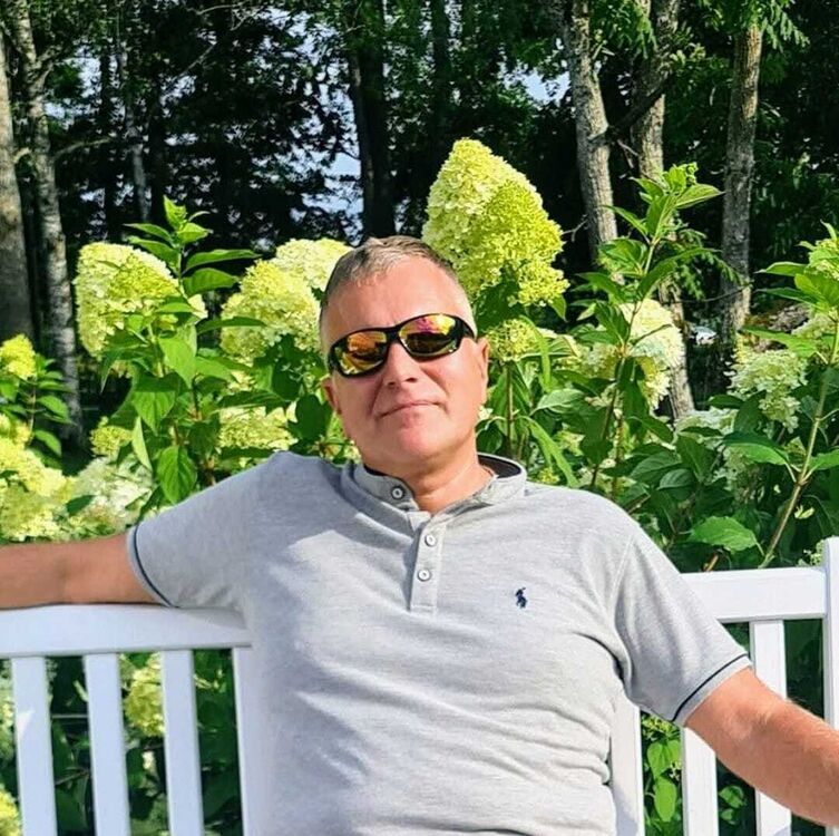  ,   Leonid, 54 ,   ,   , c 