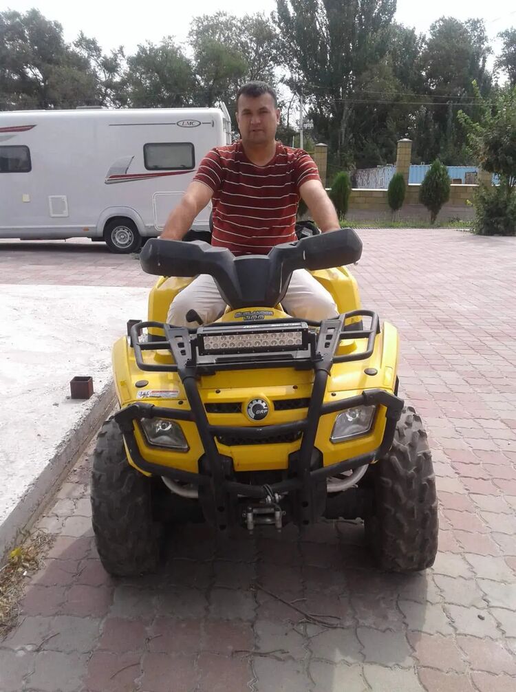  43544620  Baxodir, 38 ,    