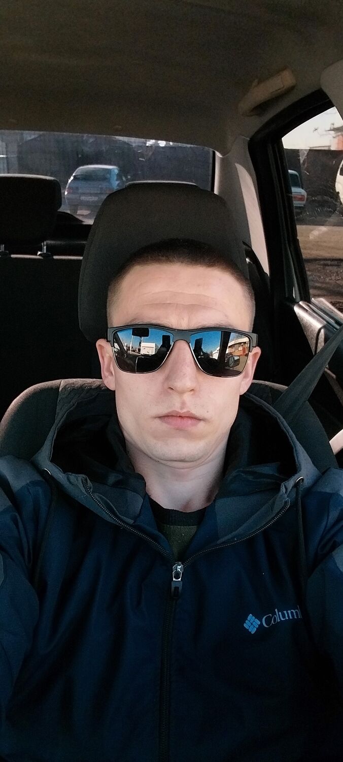 ,   Artem, 26 ,   ,   , c 