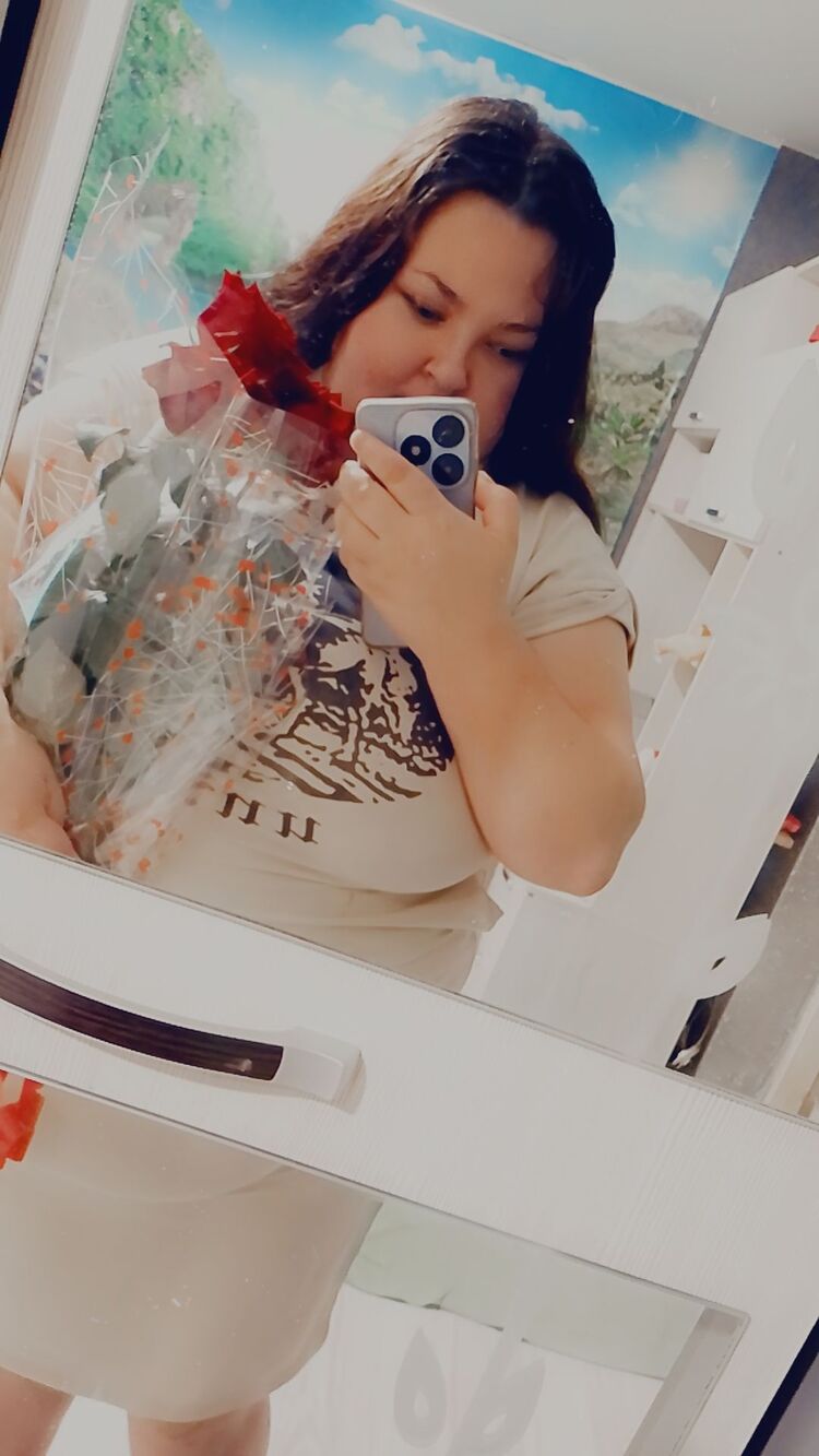  ,   Viktoria, 26 ,   ,   , c 
