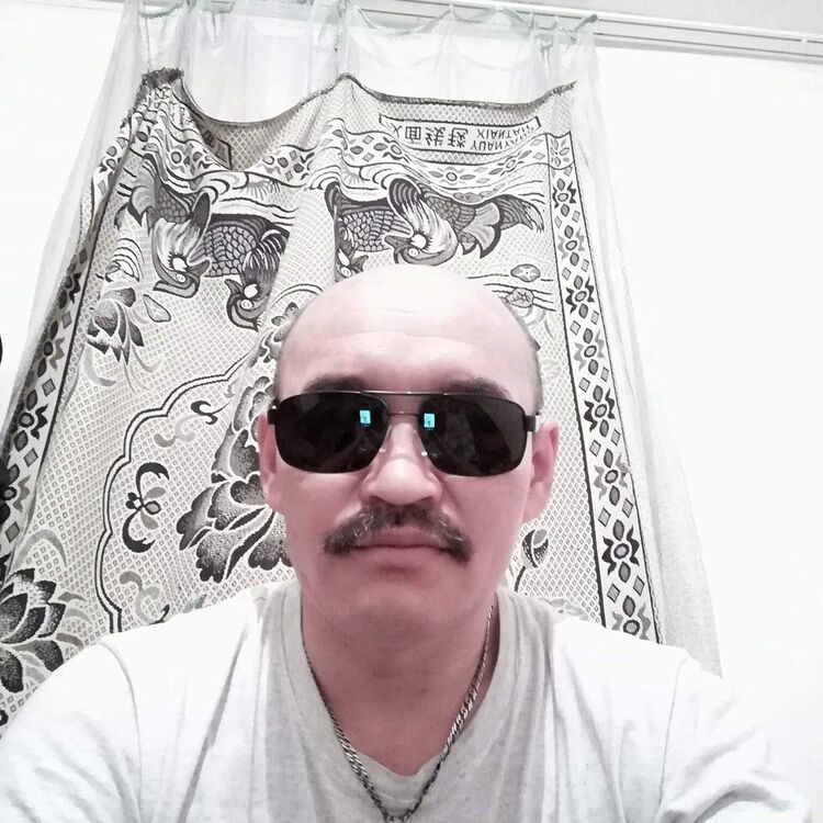  47884850  Erezhep, 53 ,    