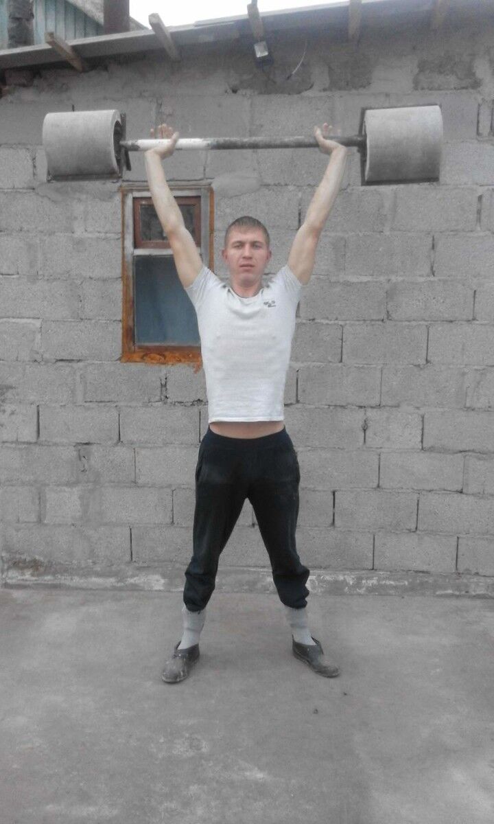  18706740  , 33 ,    