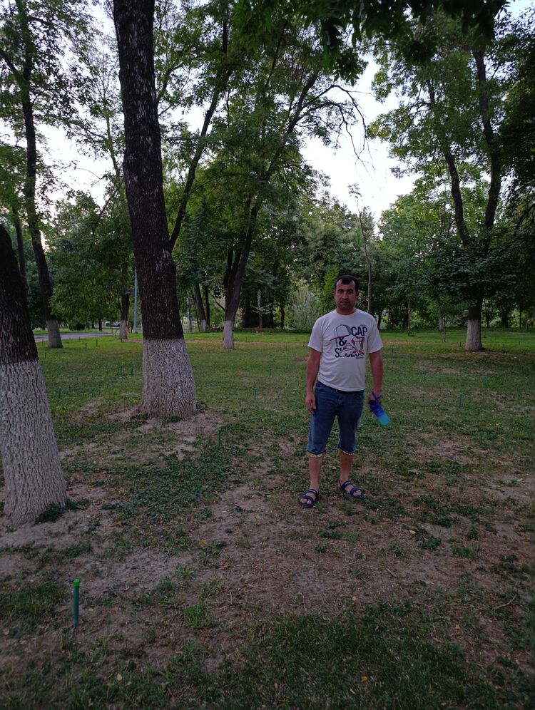  53368720  Jonibek, 36 ,    