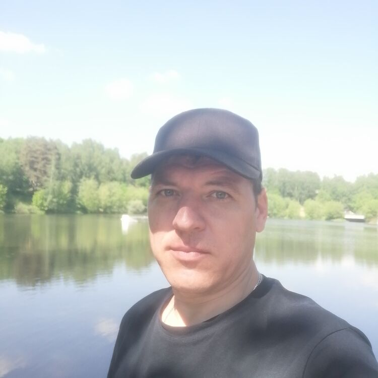  ,   Sergei, 41 ,   ,   , c 