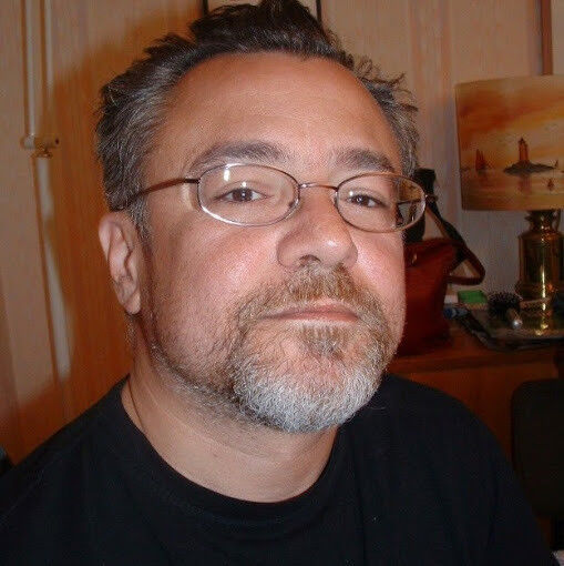  18285110  Florent, 60 ,    