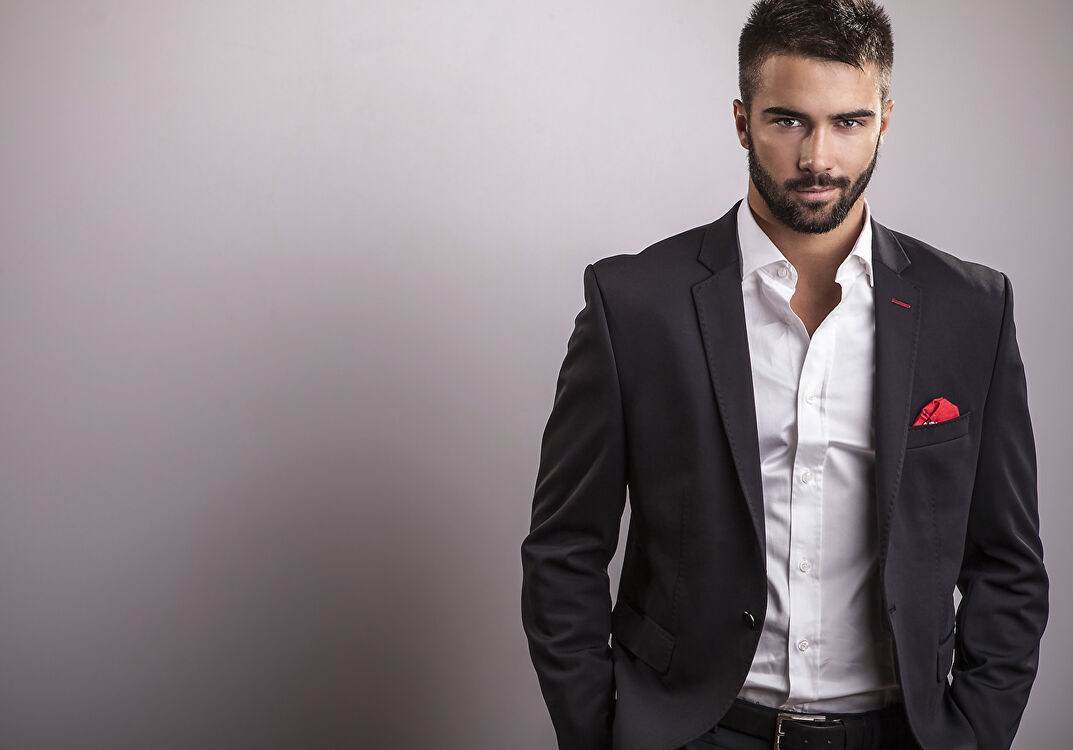  51685860  Aleksandr, 37 ,    