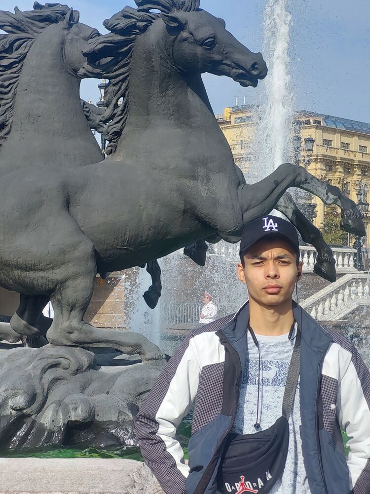  47077160  , 20 ,    
