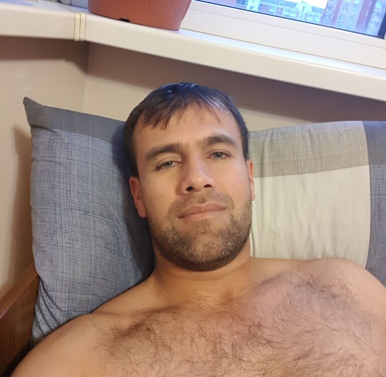  24979410  , 40 ,    