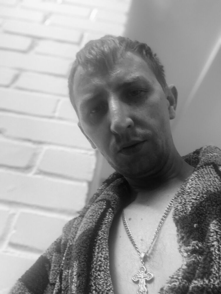  35645430  , 42 ,    