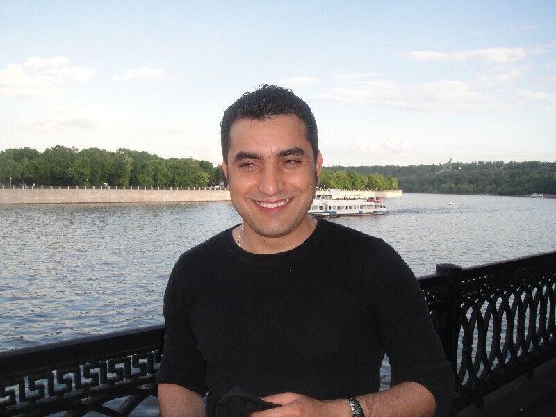  ,   Romeo, 42 ,     , c , 