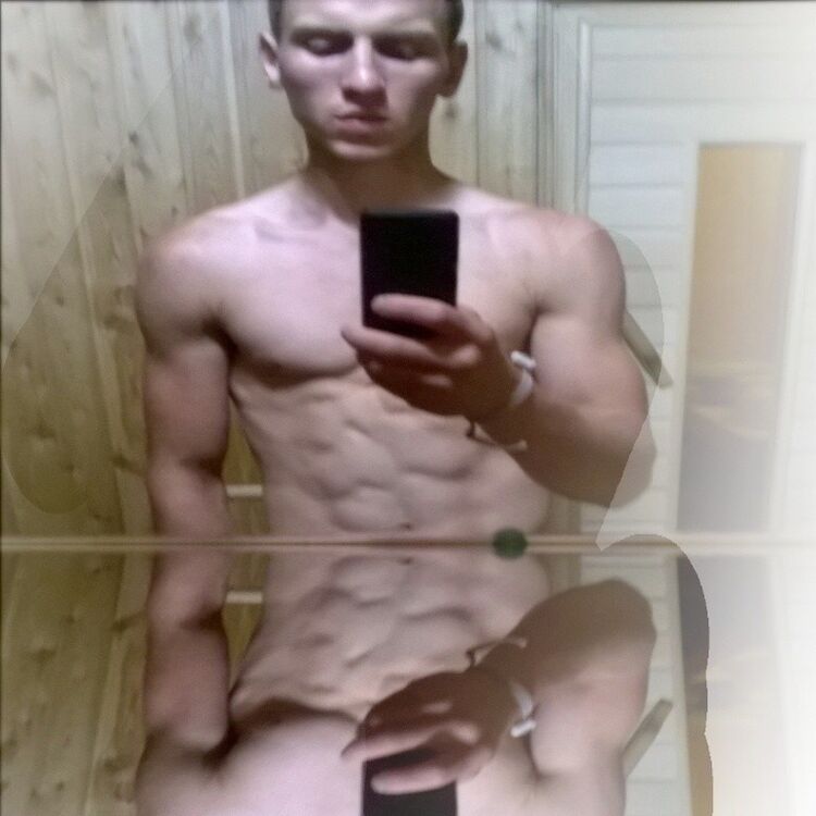  ,   Alex, 34 ,   