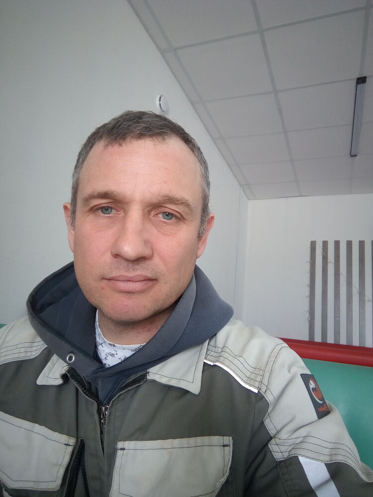  ,   Vasek, 40 ,   ,   