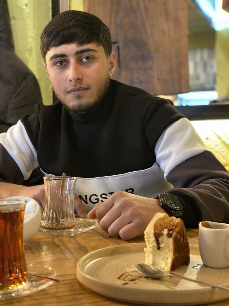  49018850  , 23 ,    