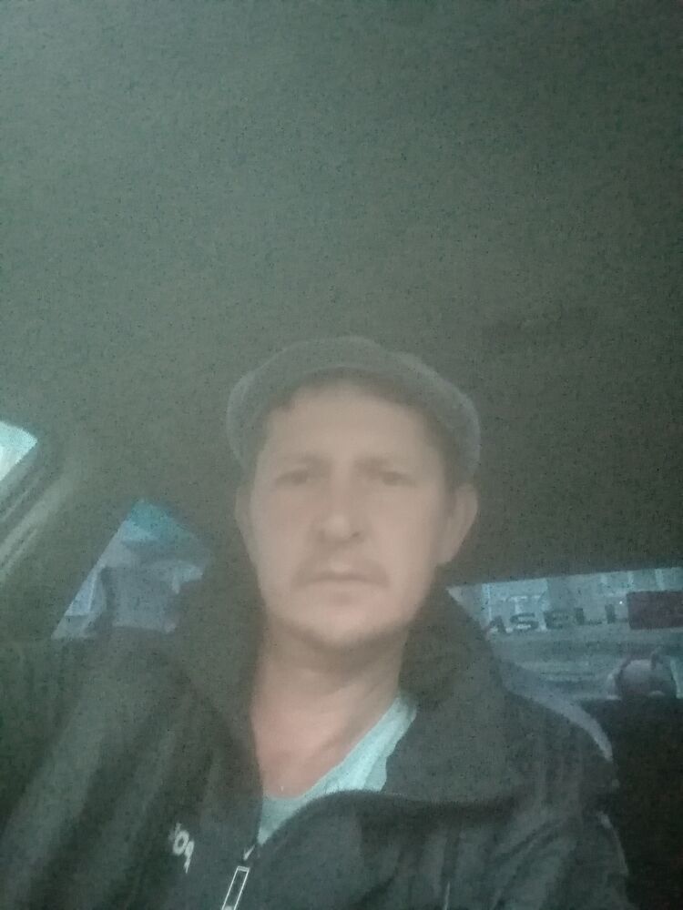  37748180  , 39 ,    