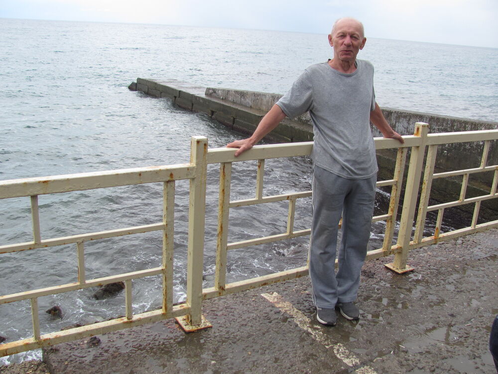  ,   Wiktor, 67 ,   ,   , c 