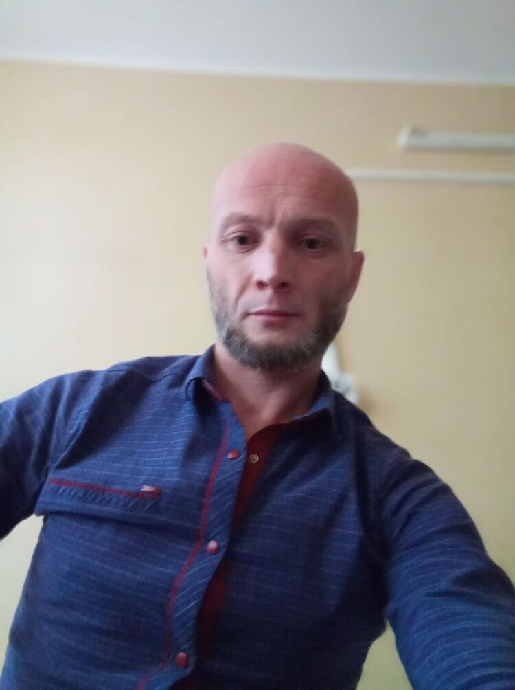  40670250  ZAMIR MAMAIE, 41 ,     