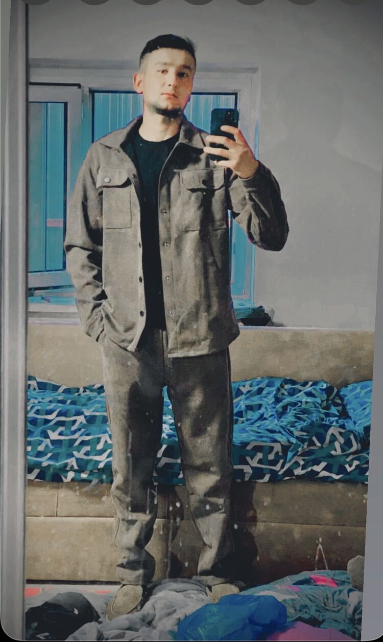  53726400  Saidjon, 22 ,    