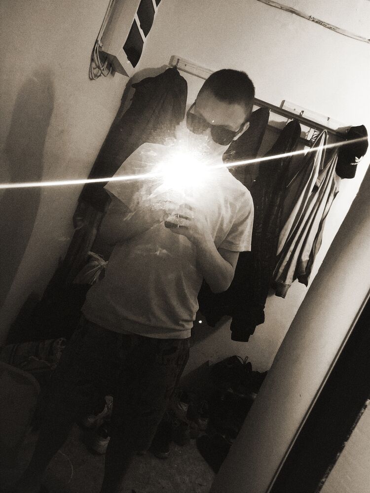  43594370  , 19 ,     