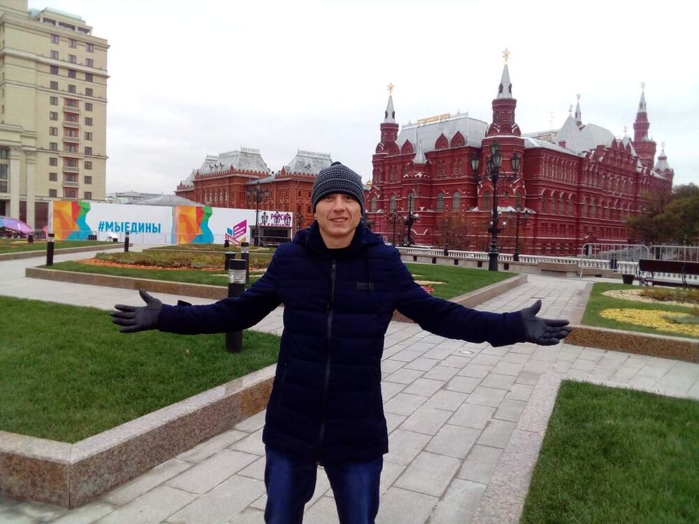  33941570  , 38 ,    -