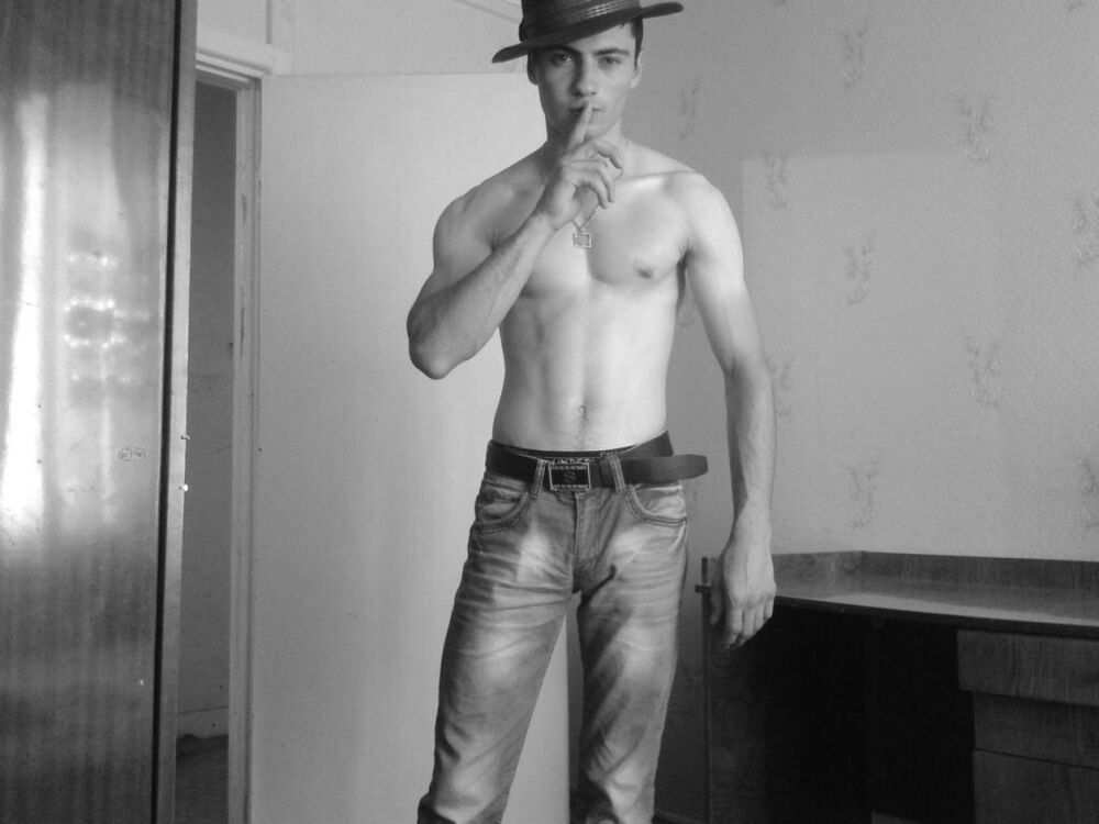 ���� 24333160 ������� Ezel, 33 ����, ���� ���������� � ����