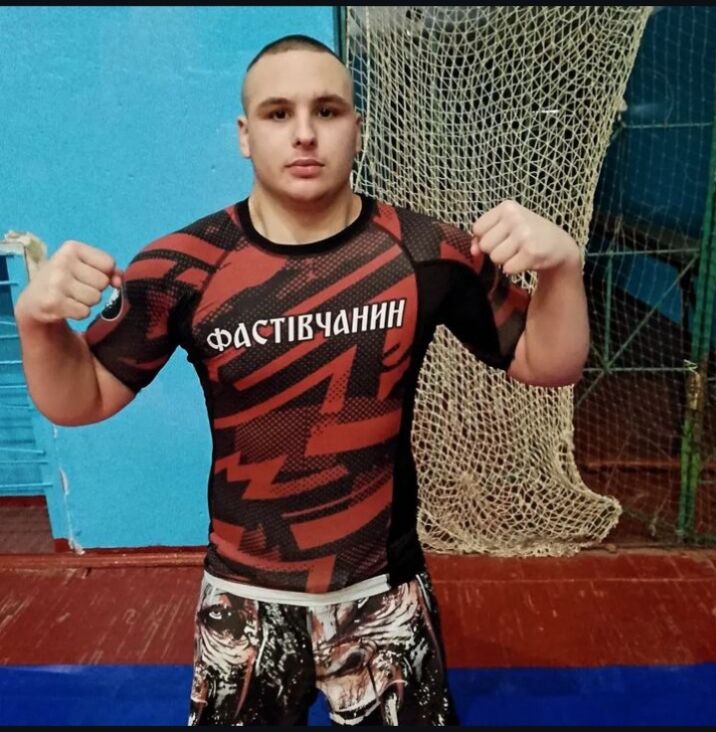  ,   Dima, 20 ,   ,   