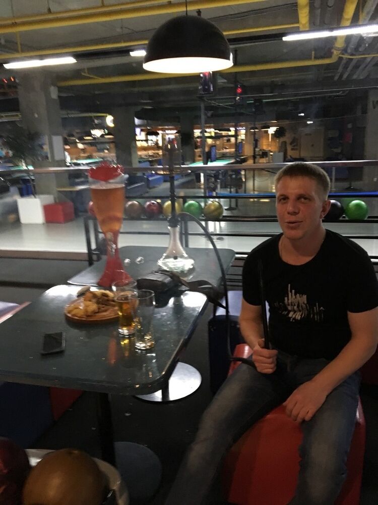  -,   Sergei, 35 ,   