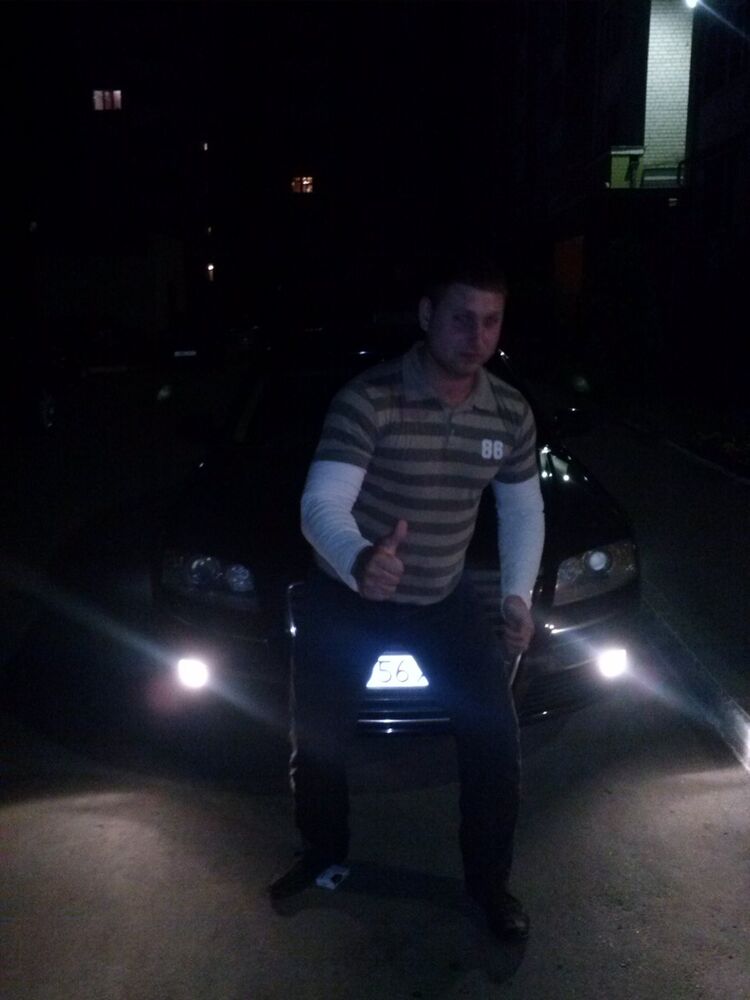  7426150  ANDREY, 38 ,    