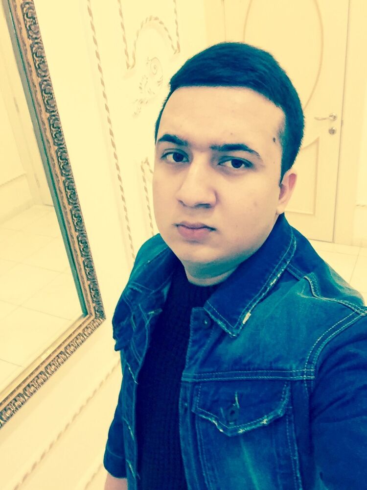  ,   Alex, 34 ,   ,   , c , 