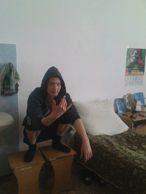  ,   Aleks, 32 ,   ,   , c , 