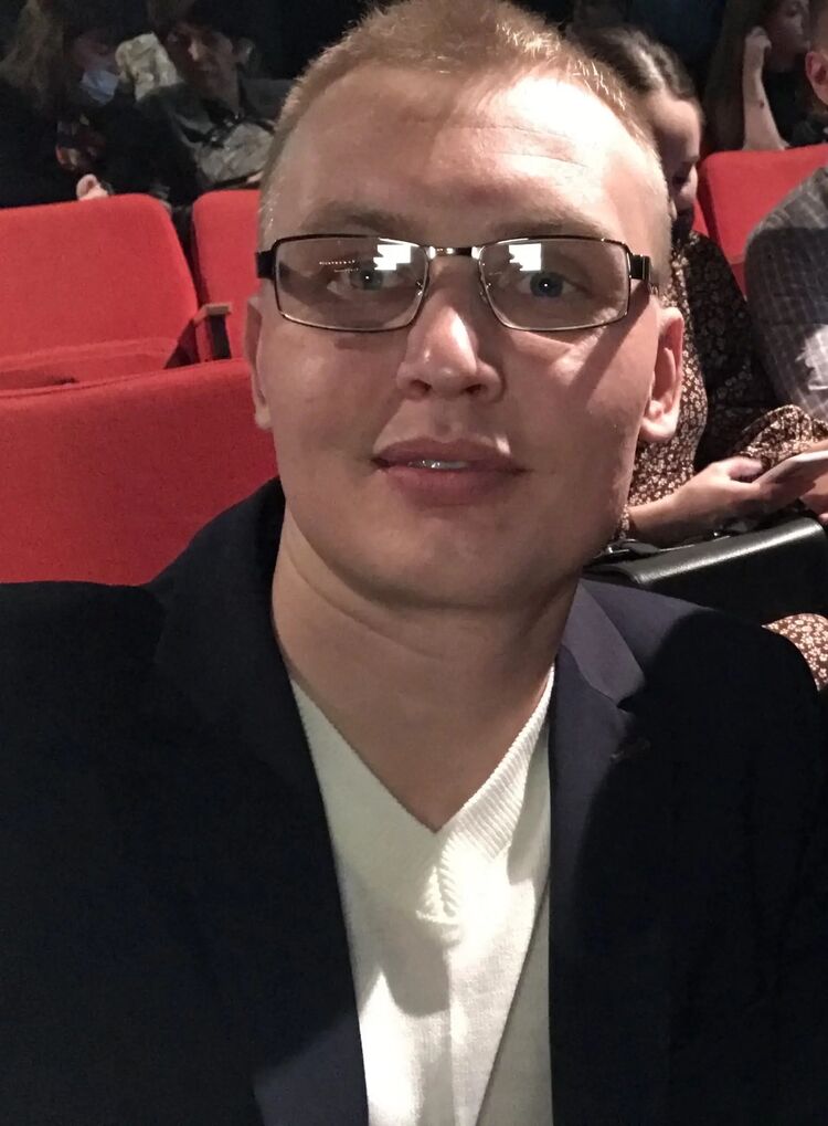   ,   , 32 ,   c 