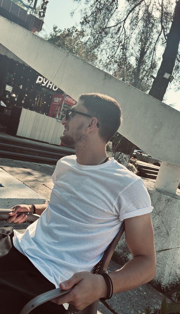 ���� 52331030 ����� Irakli, 25 ���, ���� ���������� � ����� �����