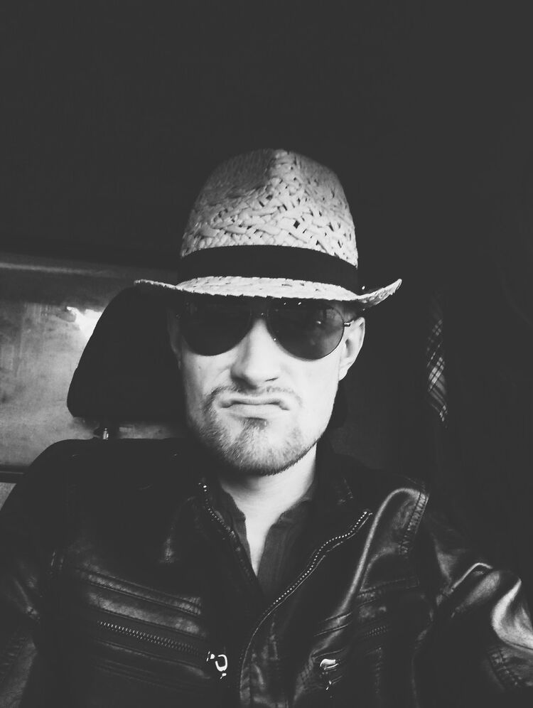  18939020  , 33 ,    -