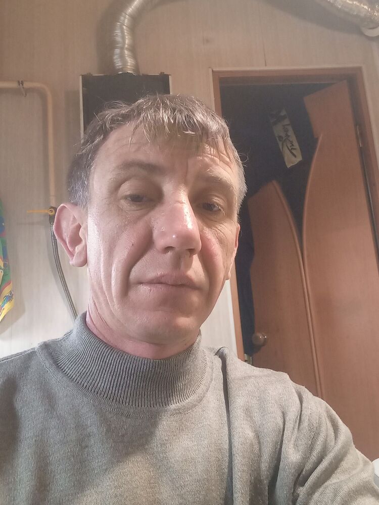  31738460  , 42 ,    