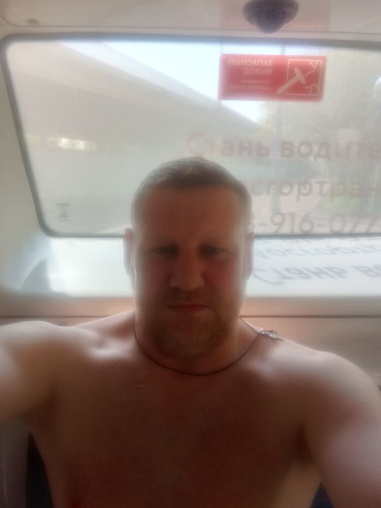  51167230  , 45 ,    
