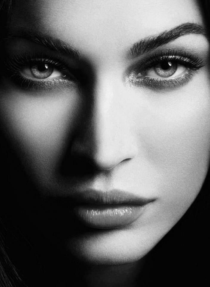  45911790  Lana, 50 ,    