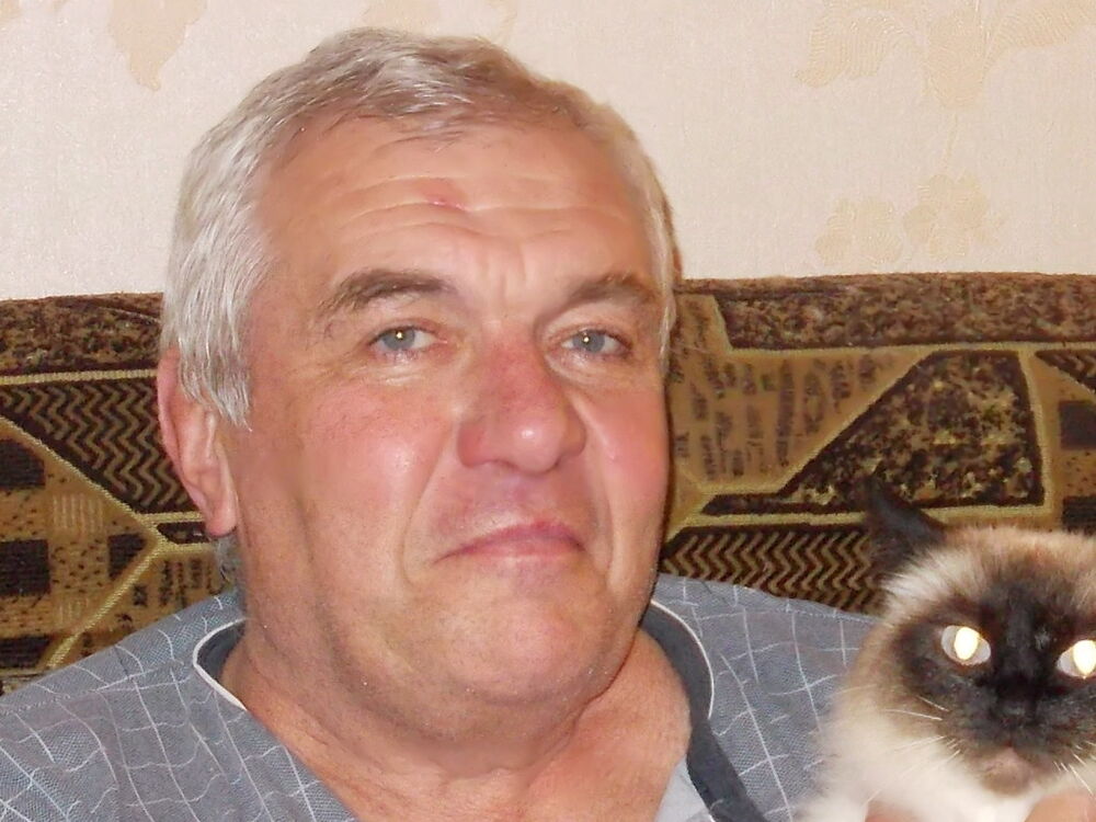  9923130  Robert, 56 ,    