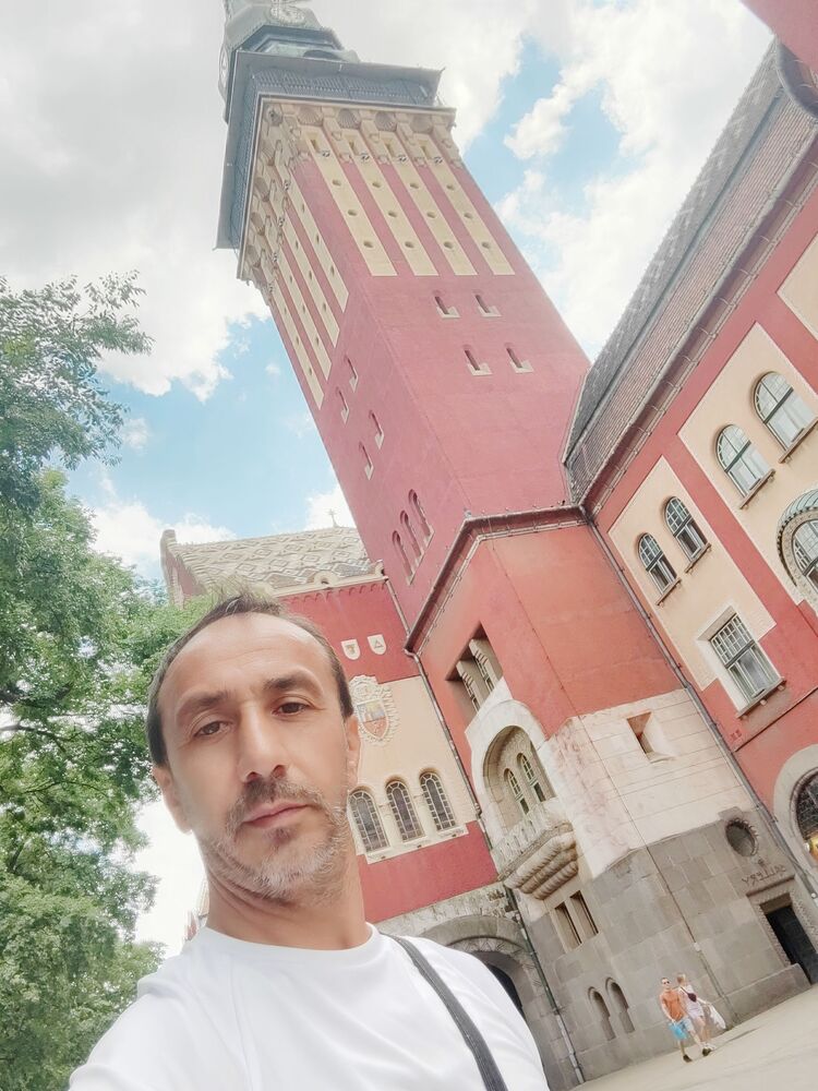  37692800  Nuri, 47 ,    