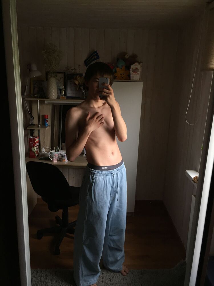  34543850  , 21 ,    