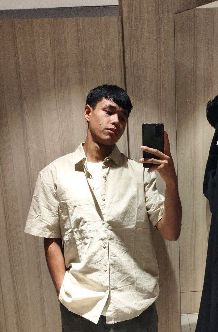  ,   Azat, 21 ,   ,   