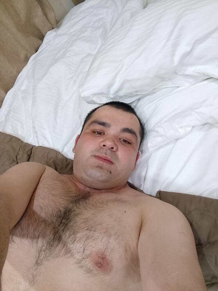  45039850  Xusan, 32 ,    