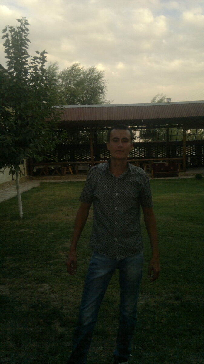  5198690  Toxir, 35 ,    